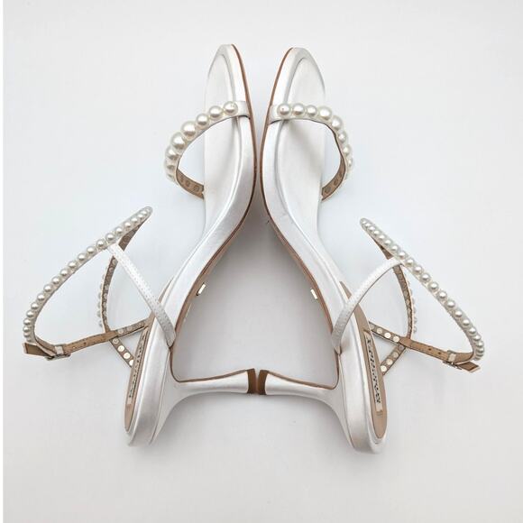 Badgley Mischka Jolie Ankle Strap Heel Sandal Women's Soft White Size US9.5 EU40 - Picture 6 of 11